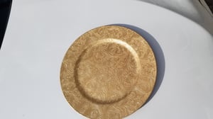 Image of 13" Gold plastic charge plates -print