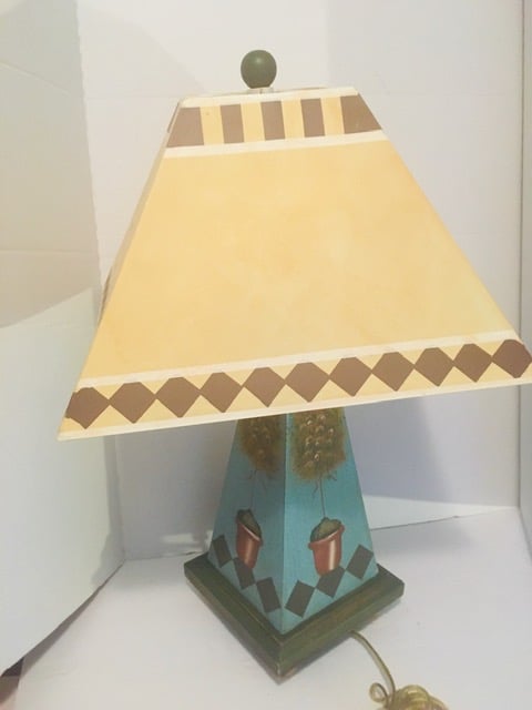 Image of COOL METAL LAMP