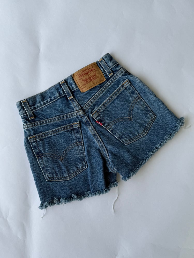 Image of Vintage 550 Levi's Cut Offs Size 10 SLIM