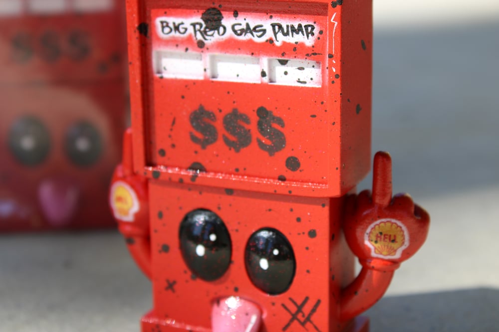 BIg Red - The gas pump | Original Red