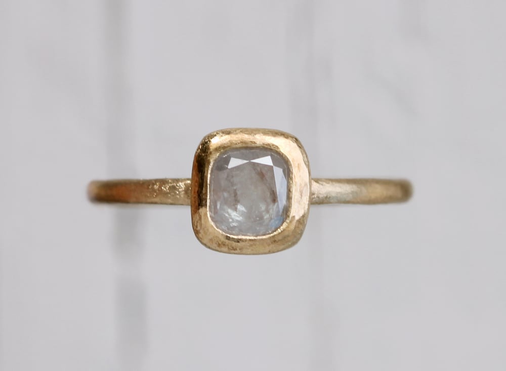 Image of Grey diamond engagement ring. 18k. Earl grey
