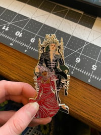Image 3 of Crown