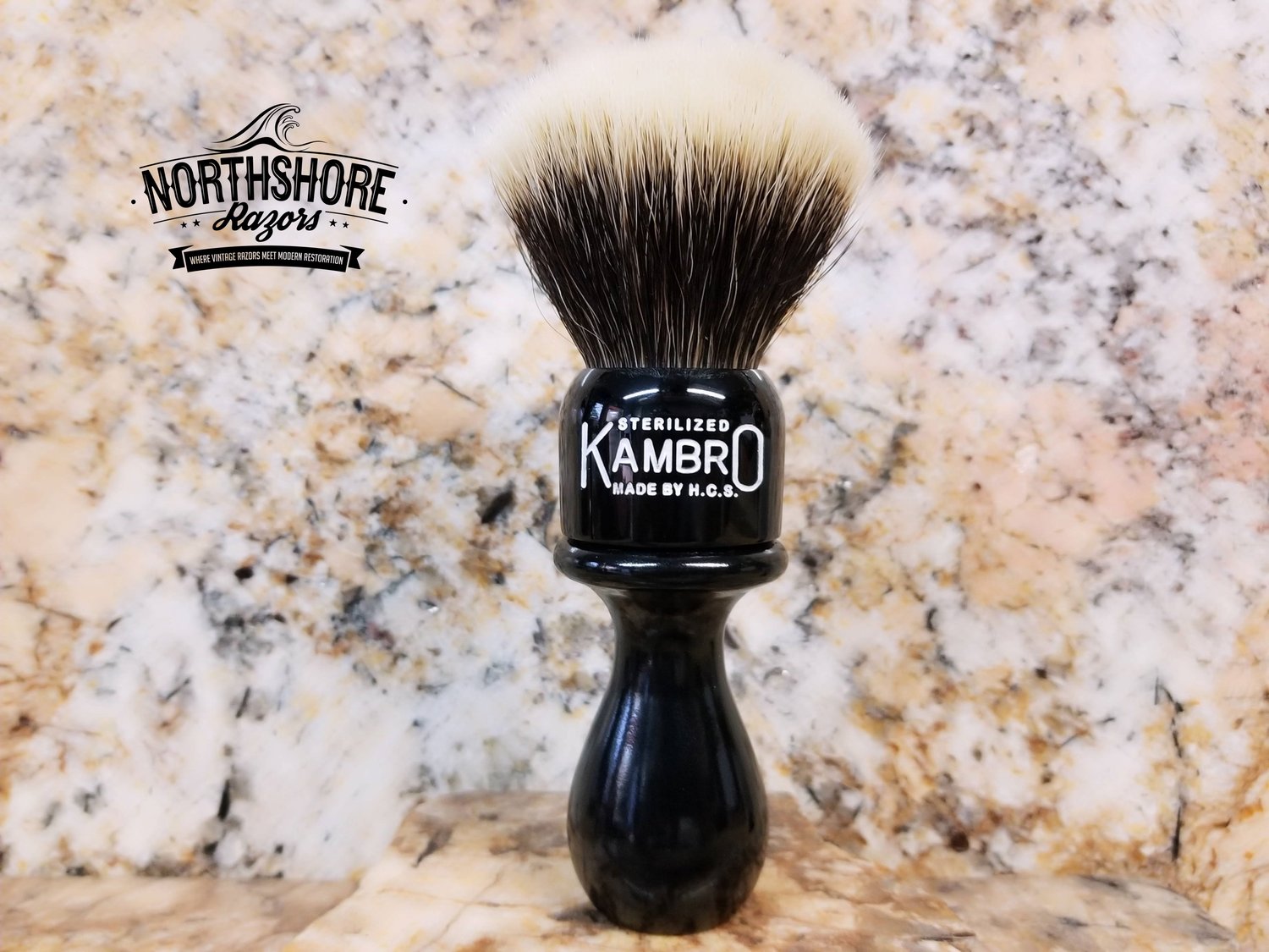 Image of Brushes Star/Kambro Black Over Black