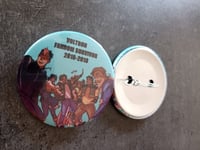 Image 4 of Voltron Pin and Magnet
