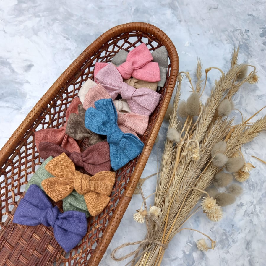Image of Linen Hand Tied Bows