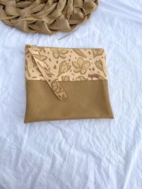 Image 1 of Safari Pua Clutch