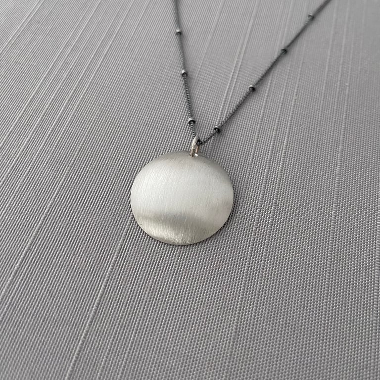 Startling Silver Dogwood Blossom Saucer Necklace Image 5