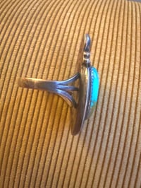 Image 4 of Vintage royston ring with flower detailing 
