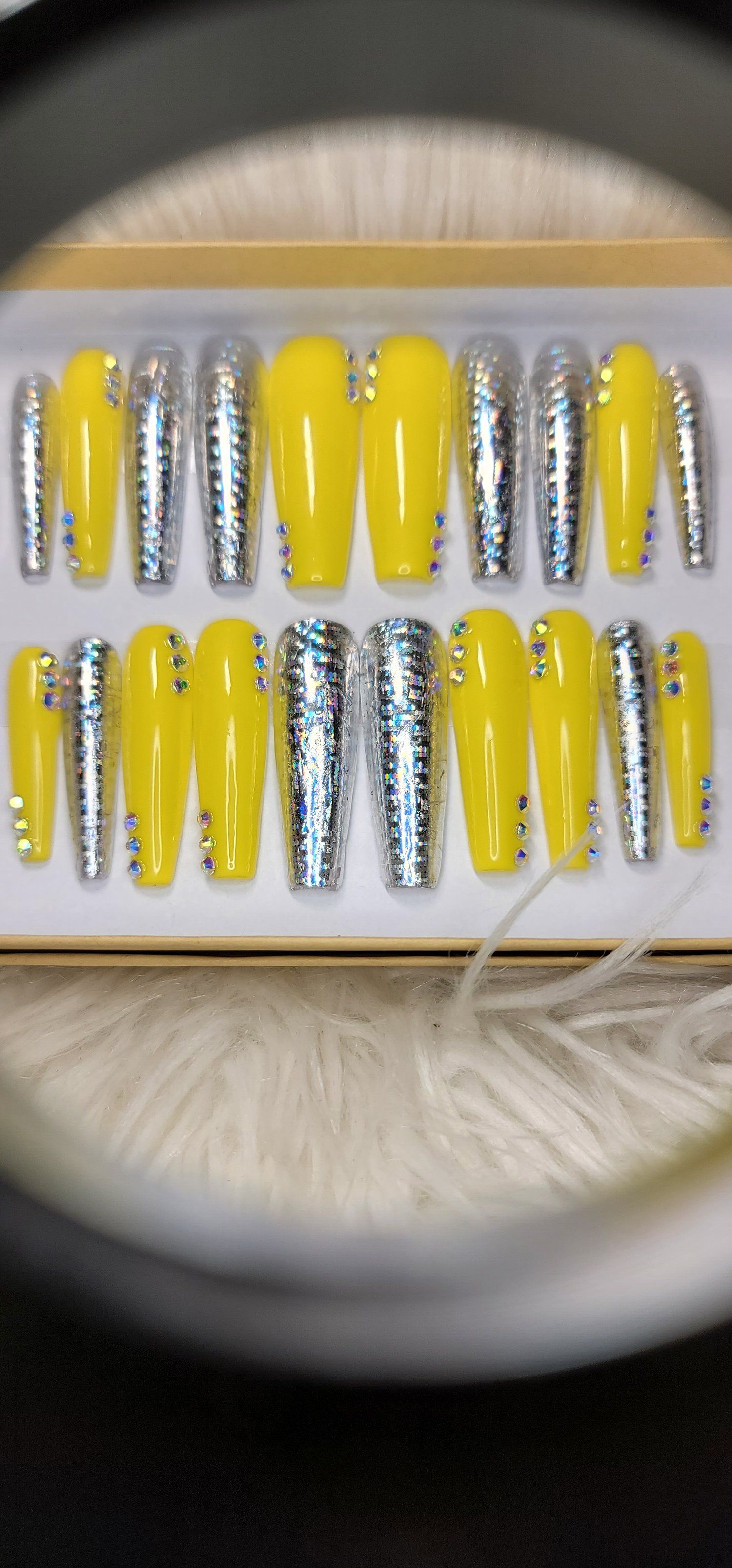 Image of Yellow dream 