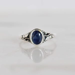 Image of Phan Thiet light blue Sapphire oval cut vintage style silver ring