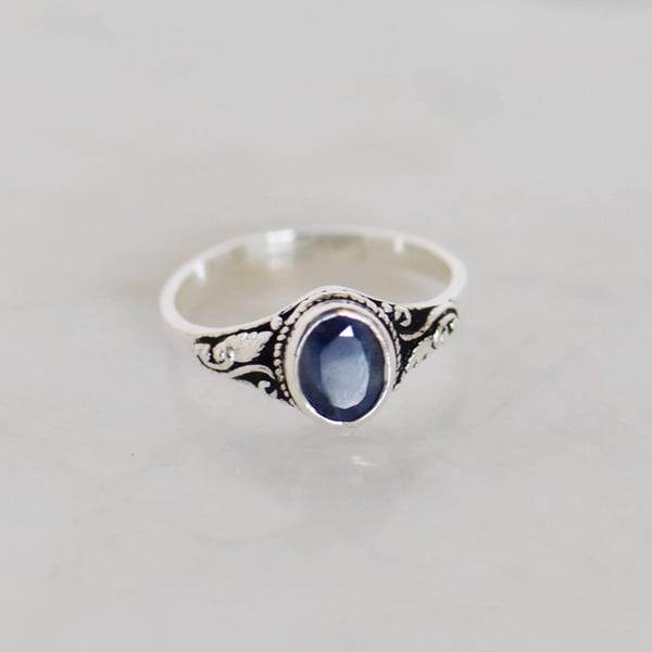 Image of Phan Thiet light blue Sapphire oval cut vintage style silver ring