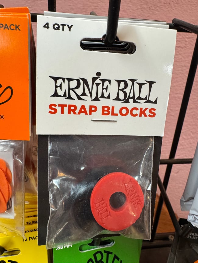 Ernie Ball Strap Blocks 