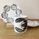 Image 1 of Lobster mug / Scallop shell plate