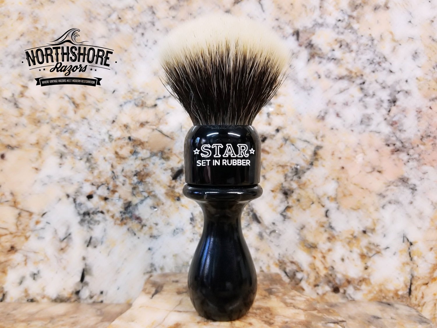 Image of Brushes Star/Kambro Black Over Black