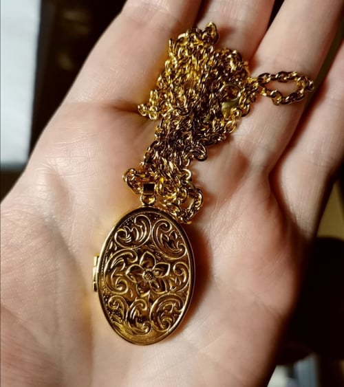 Image of *PRE-ORDER* Evie's Necklace 