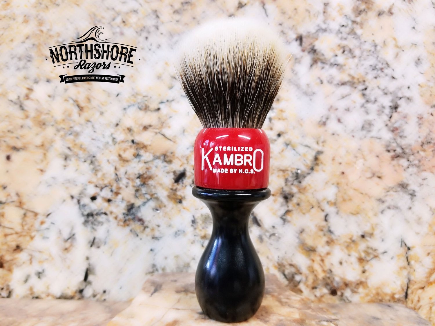 Image of BRUSHES STAR/KAMBRO RED OVER BLACK