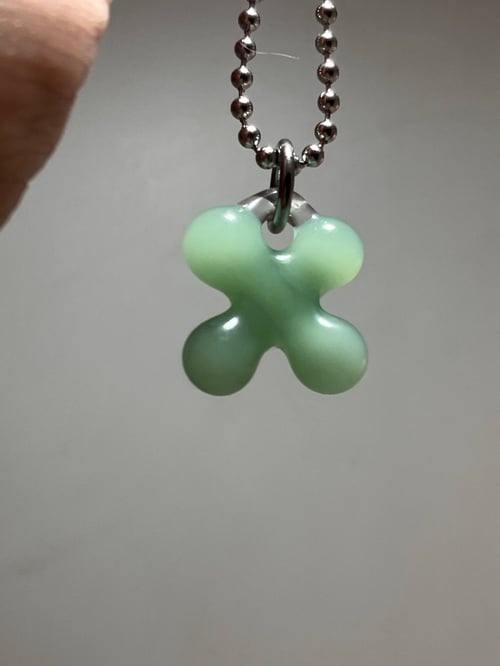 Image of mint green clover 