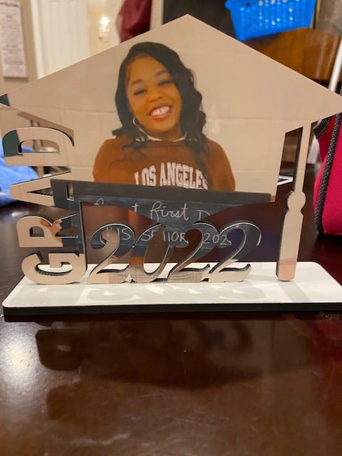 Senior 2022 Frame