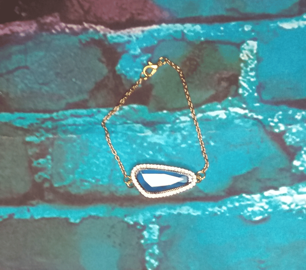 Image of Topaz linked bracelet