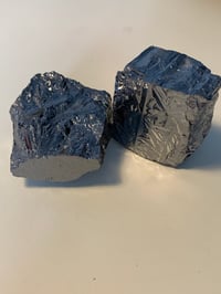 Image 1 of Silicon