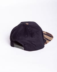 Image 2 of NR Snapback BLACK/WHITE/CAMO