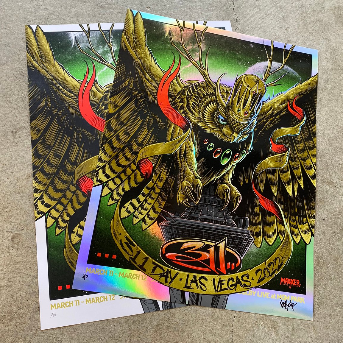 大切な人へのギフト探し 311 — Studios F4D Day Posters King Owl その他
