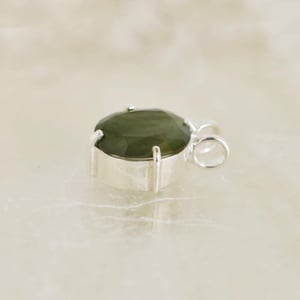 Image of Vietnam Green Jade cushion cut 4 claws silver necklace