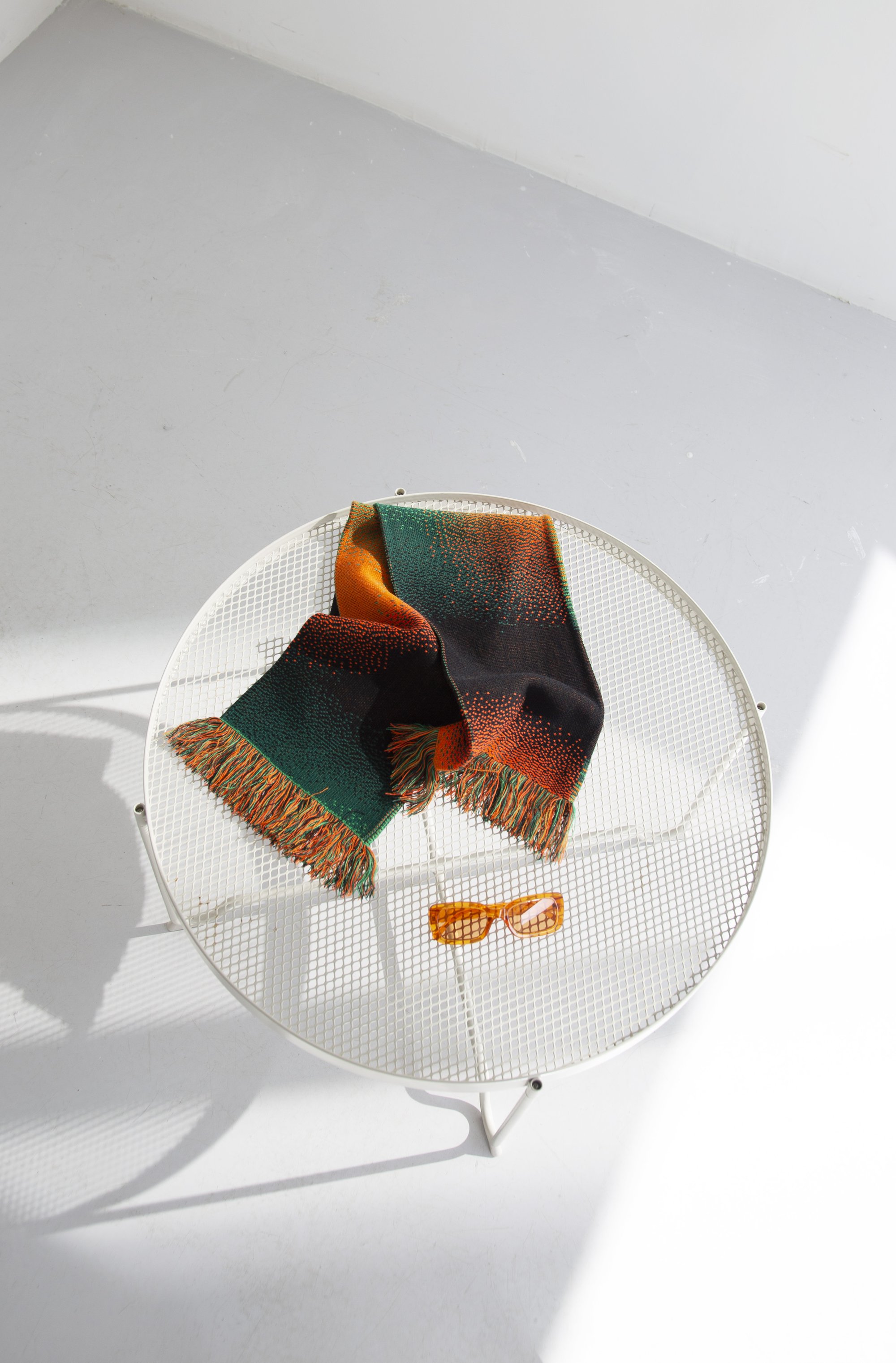 Image of green to orange to black to green