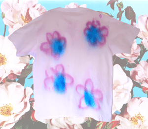 Melted flowers t-shirt