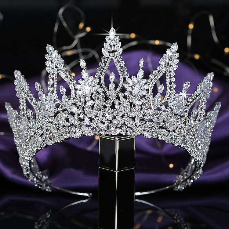 Image of Avrora CZ Crown