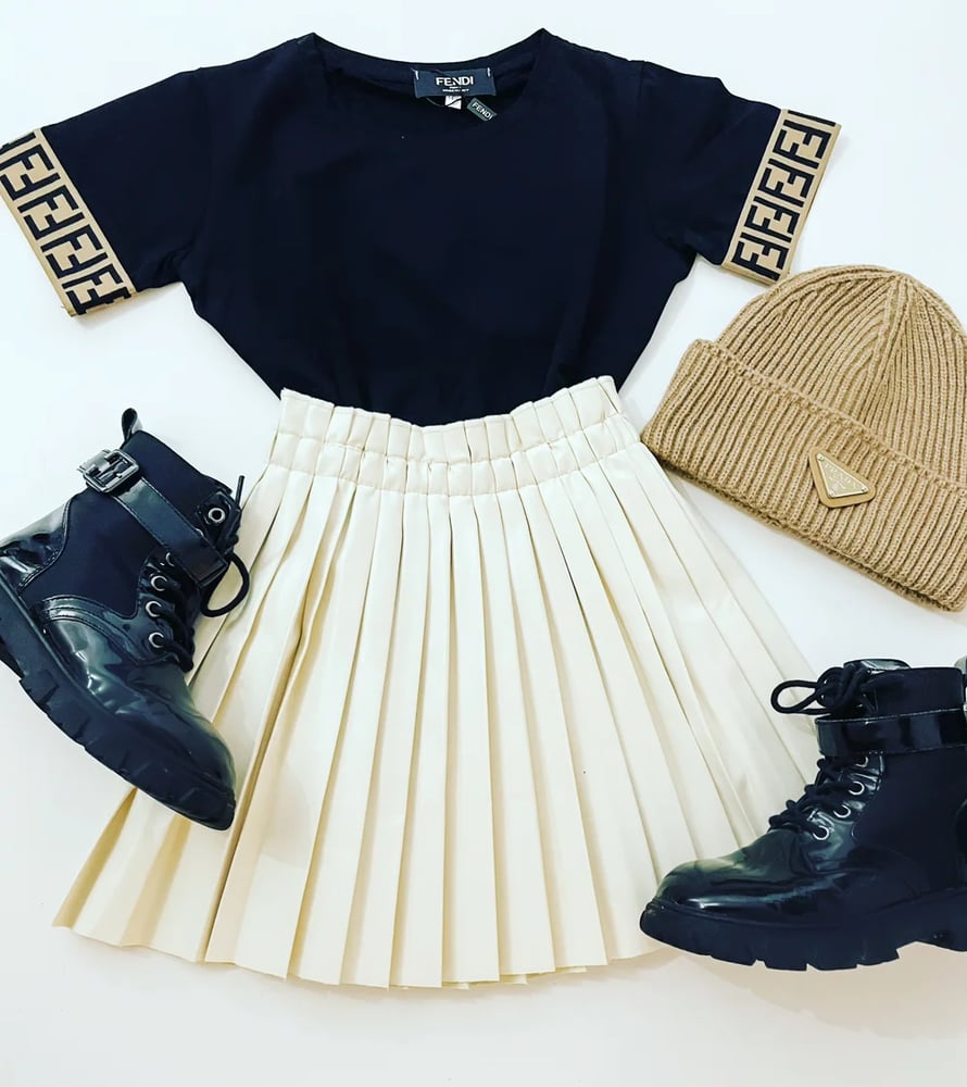 Image of Leather Pleated Skirts
