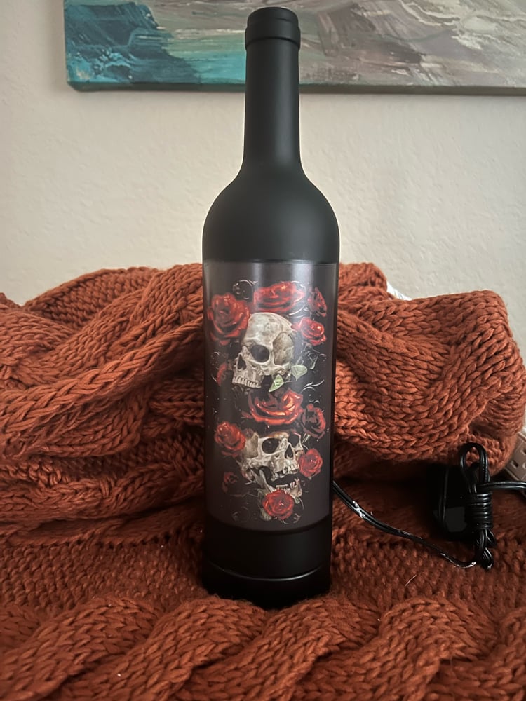 Image of Roses and Skull Burner