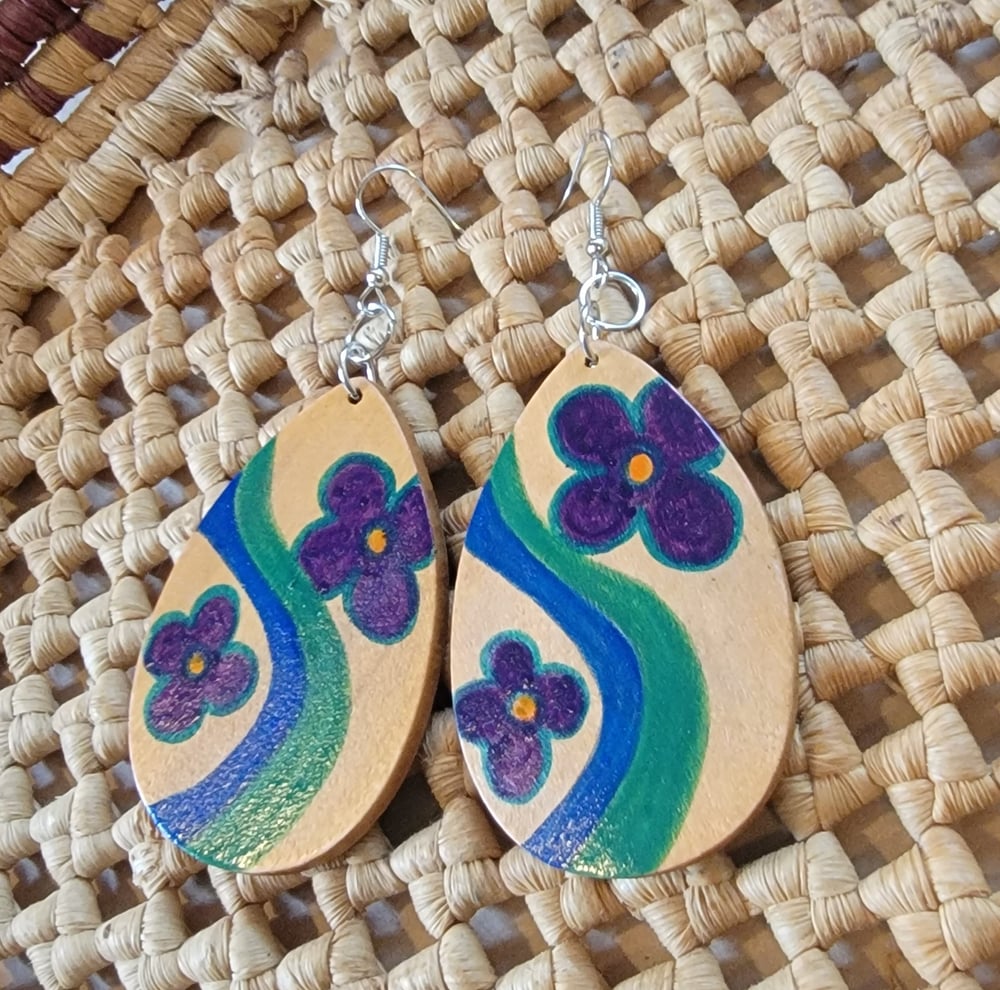 Image of Flower power painted earrings 