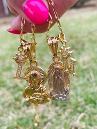 Image 2 of Sagrado Corazón y Virgencita set 