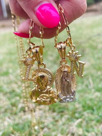 Image 4 of Sagrado Corazón y Virgencita set 