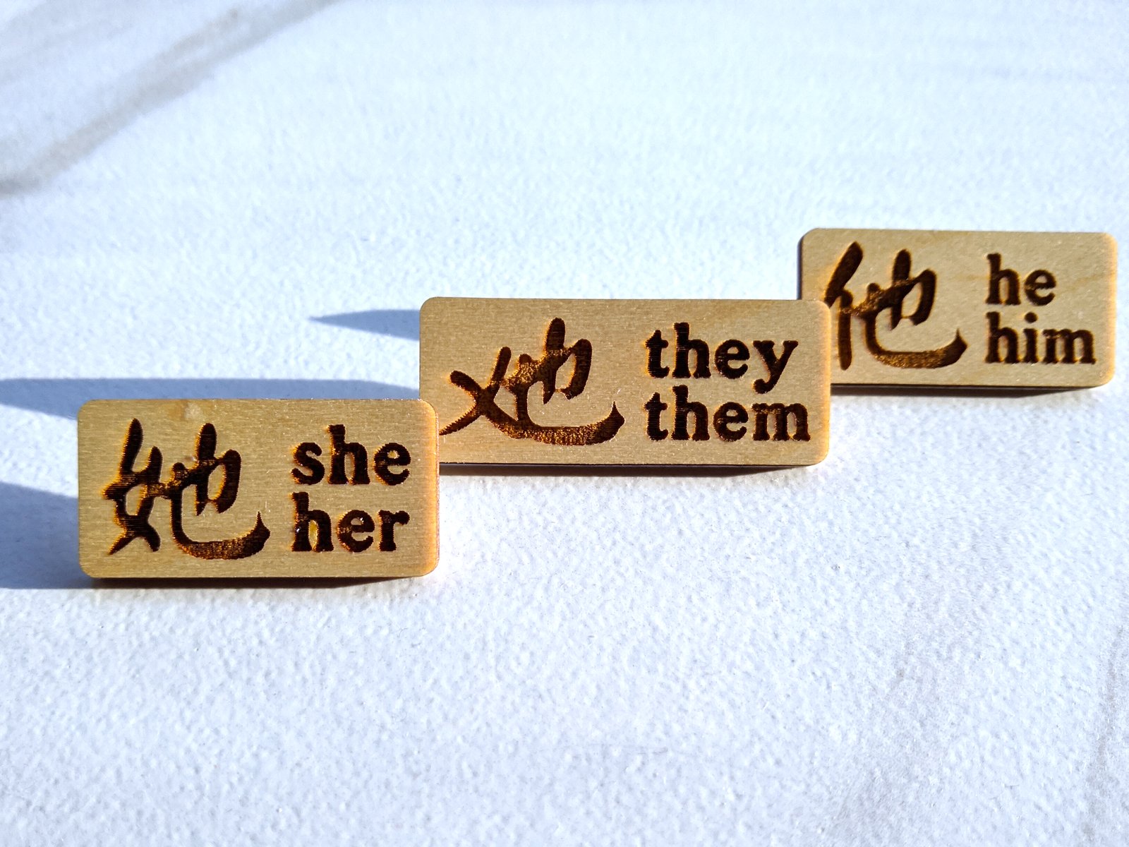 custom pronoun pins