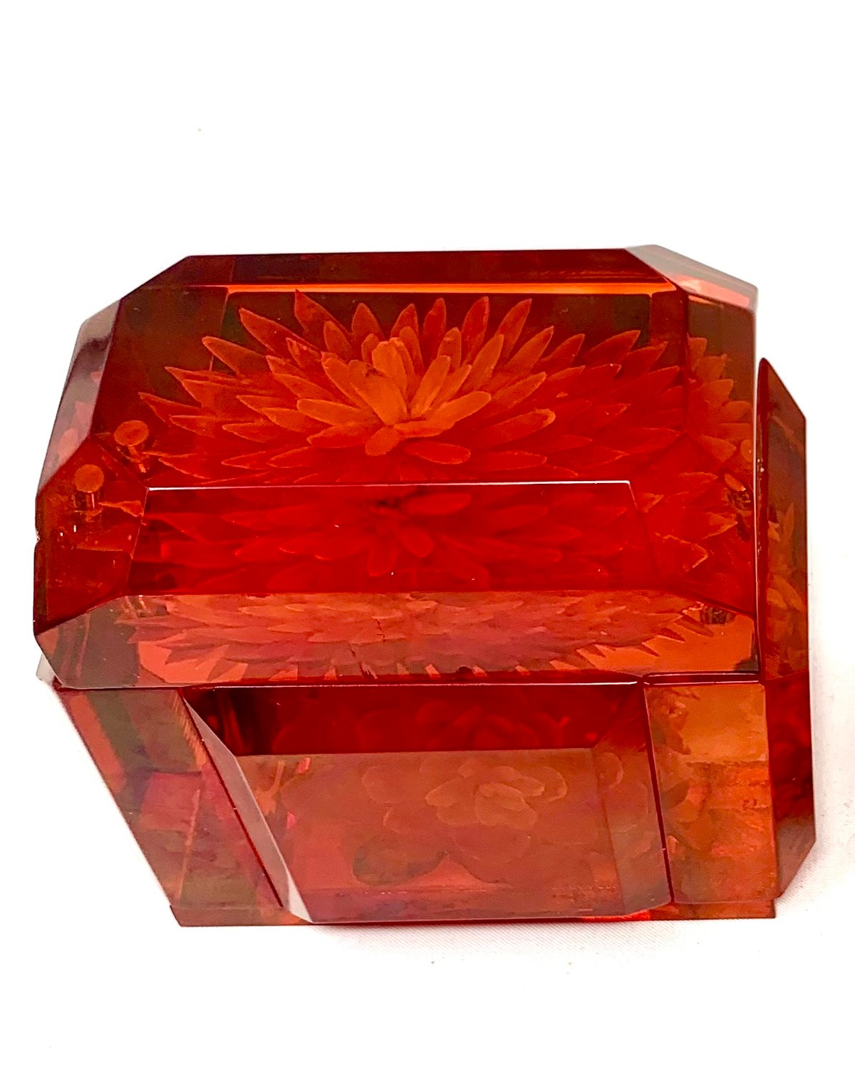 Image of Red Floral Mini Victorian Box 