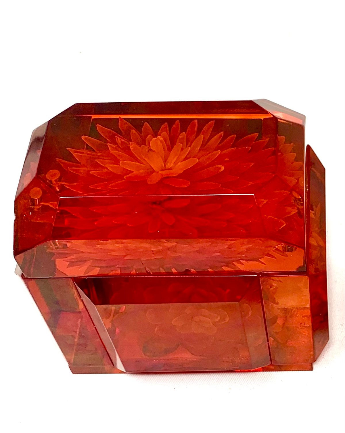 Image of Red Floral Mini Victorian Box