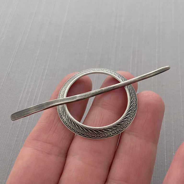 Small 2024 brooch pins