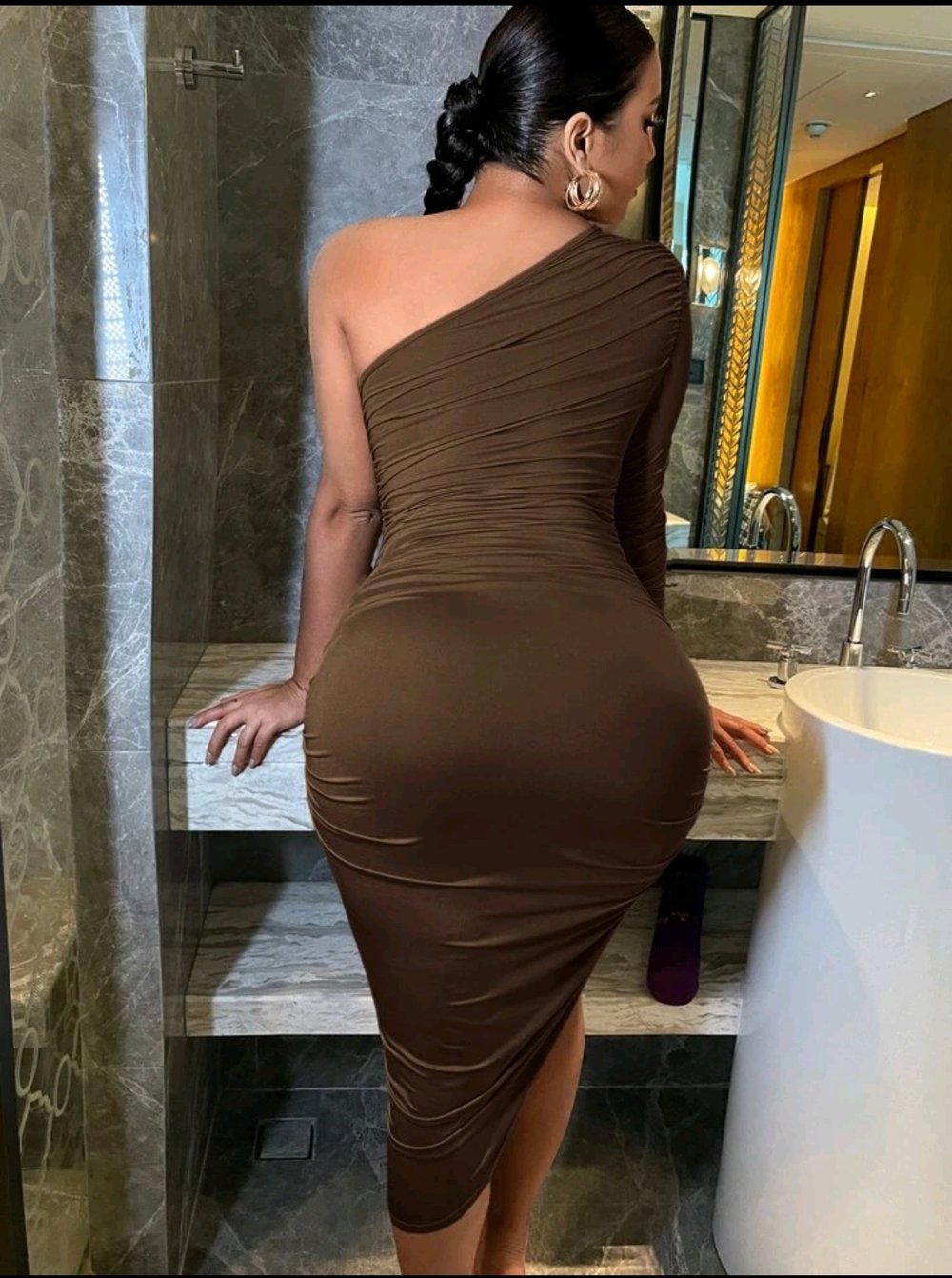 Chocolate dress