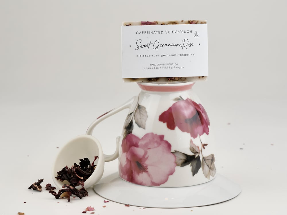 Image of SWEET GERANIUM ROSE