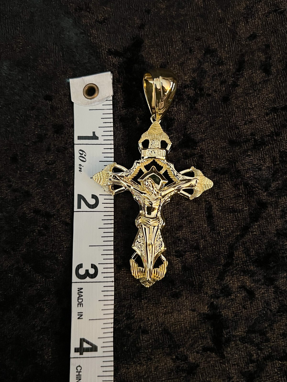 Delight Gold 14K - Yellow Gold Custom Crucifix