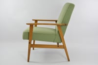 Image 4 of Fauteuils FOX vert clair
