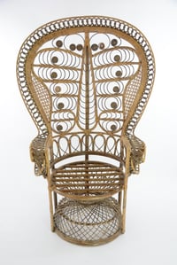 Image 3 of Fauteuil Emmanuelle
