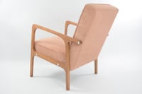 Image 3 of Fauteuils KADR velours côtelé rose