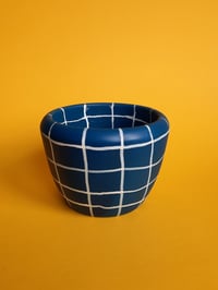 Image 3 of Plant pot 'blau kariert'