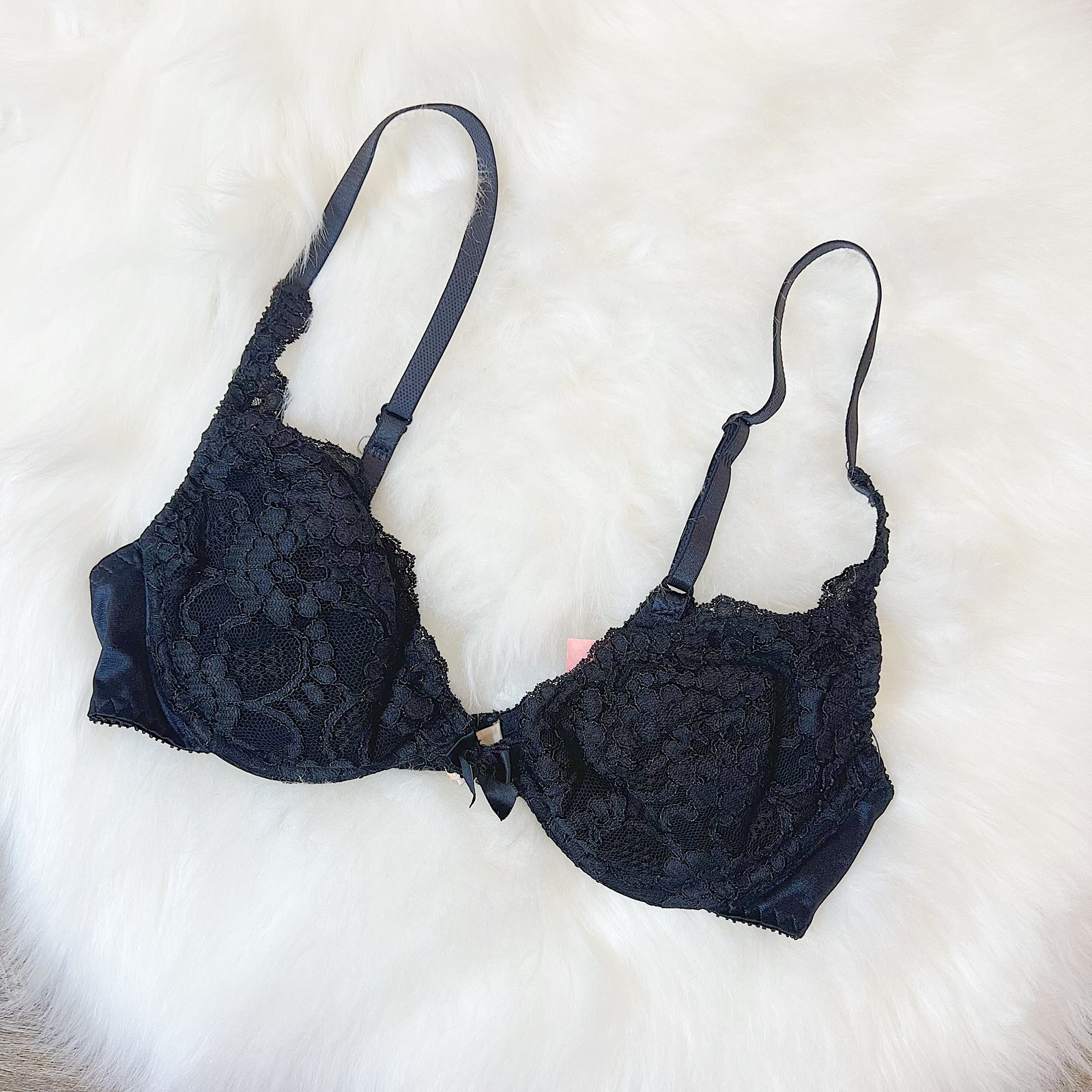 victorias secret black lace bra