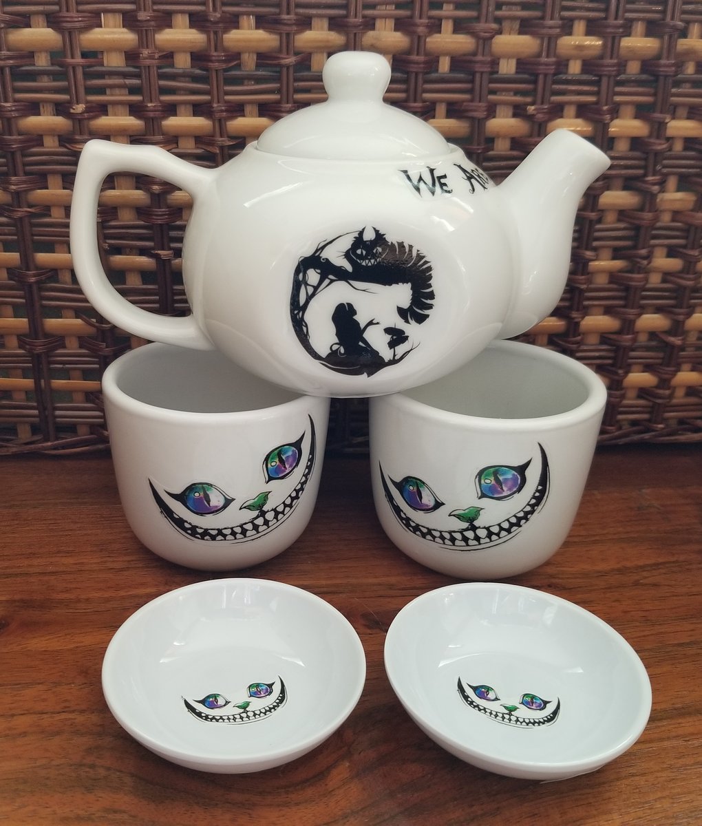 Alice in Wonderland Tea Set - Mad About The House