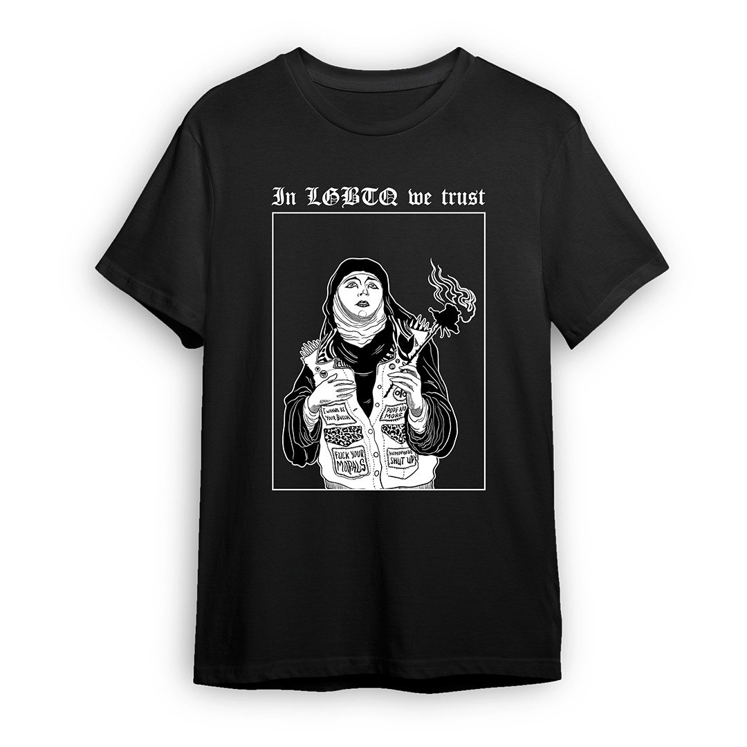 Camiseta Negra "In LGBT we trust"