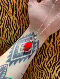 Image 1 of Sterlingsilber Kette mit rotem Rosarita, Typ 2